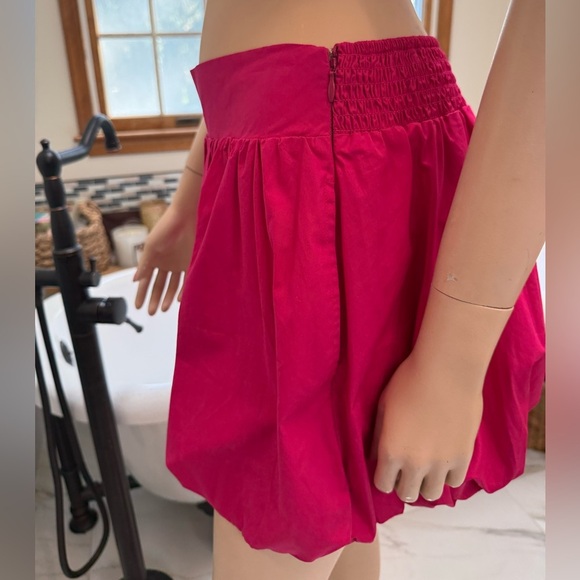Susana Monaco Poplin Bubble Shorts, Fuschia - Picture 11 of 13